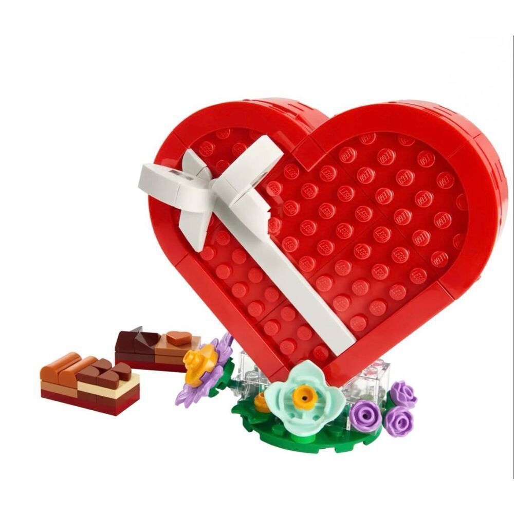 LEGO Creator Celebration Series: Valentine's Day Box 172 Pieces 40759 NEW